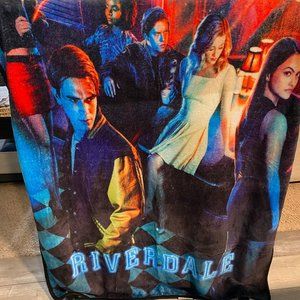 Riverdale throw blanket